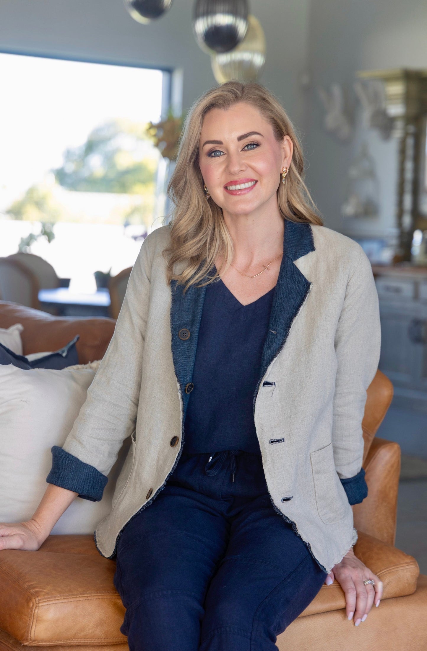 Kira Navy Linen Reversible Jacket Front