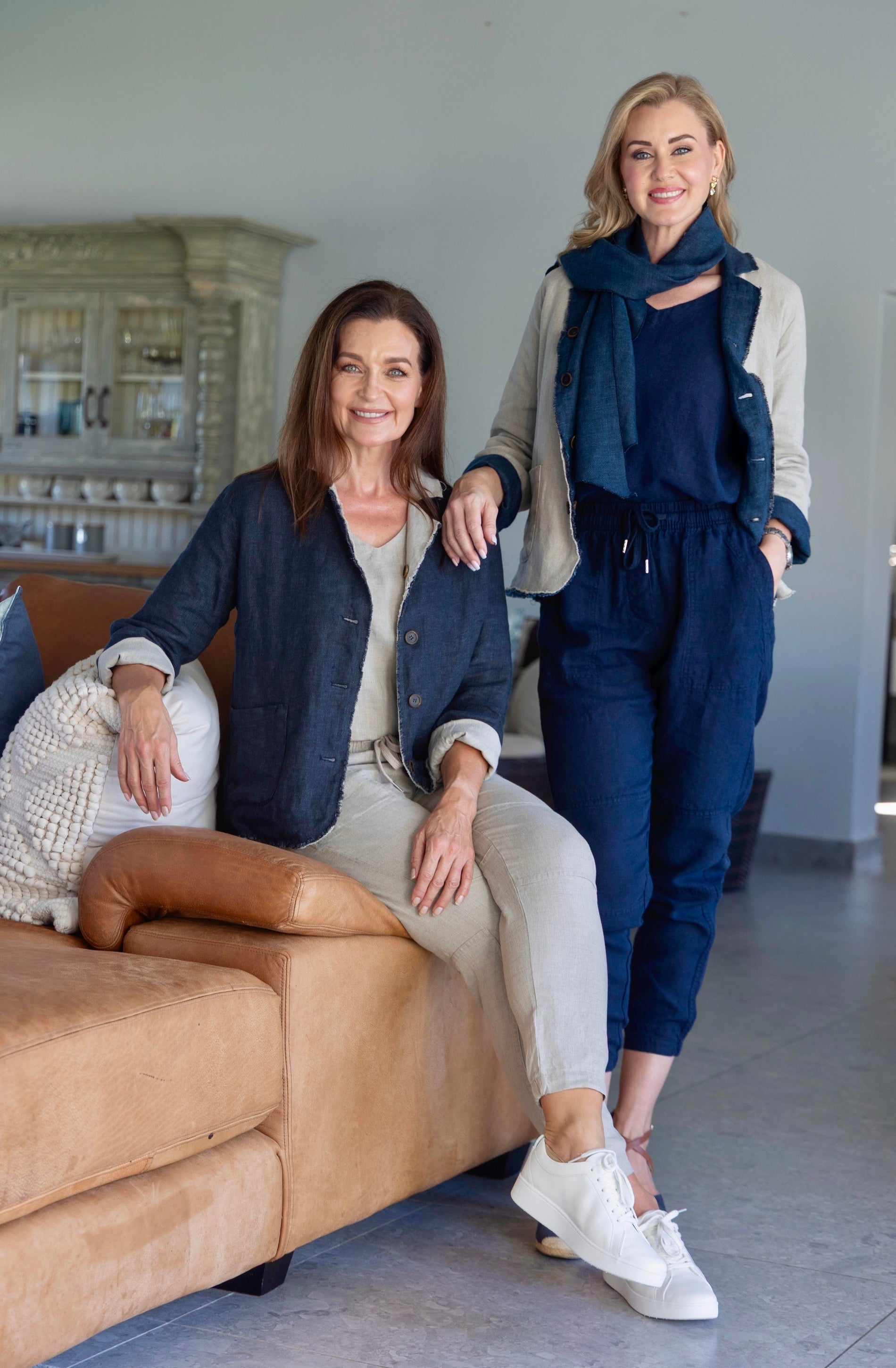 Black, Navy Kira Linen Reversible Jacket Front