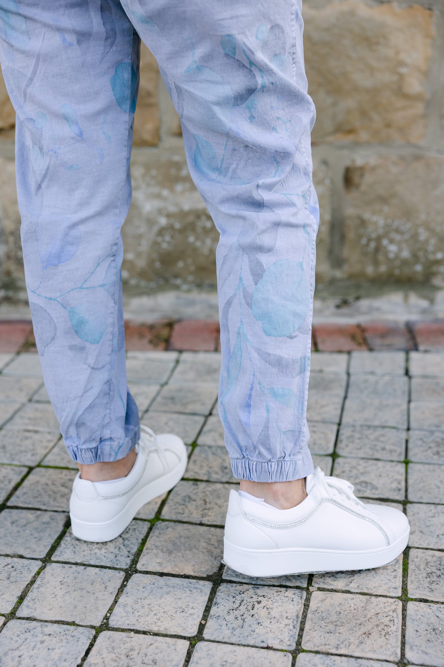 Nina Leaf Print