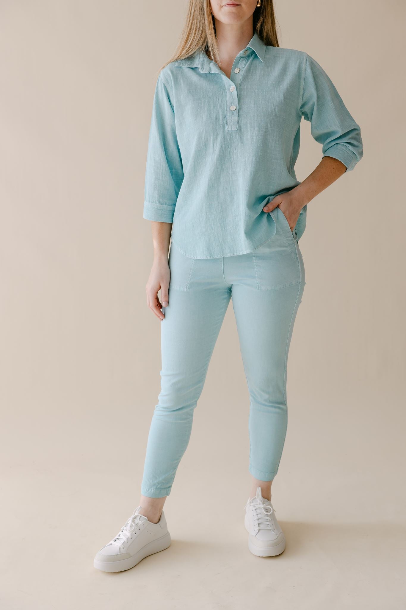 Nina Plain Capri