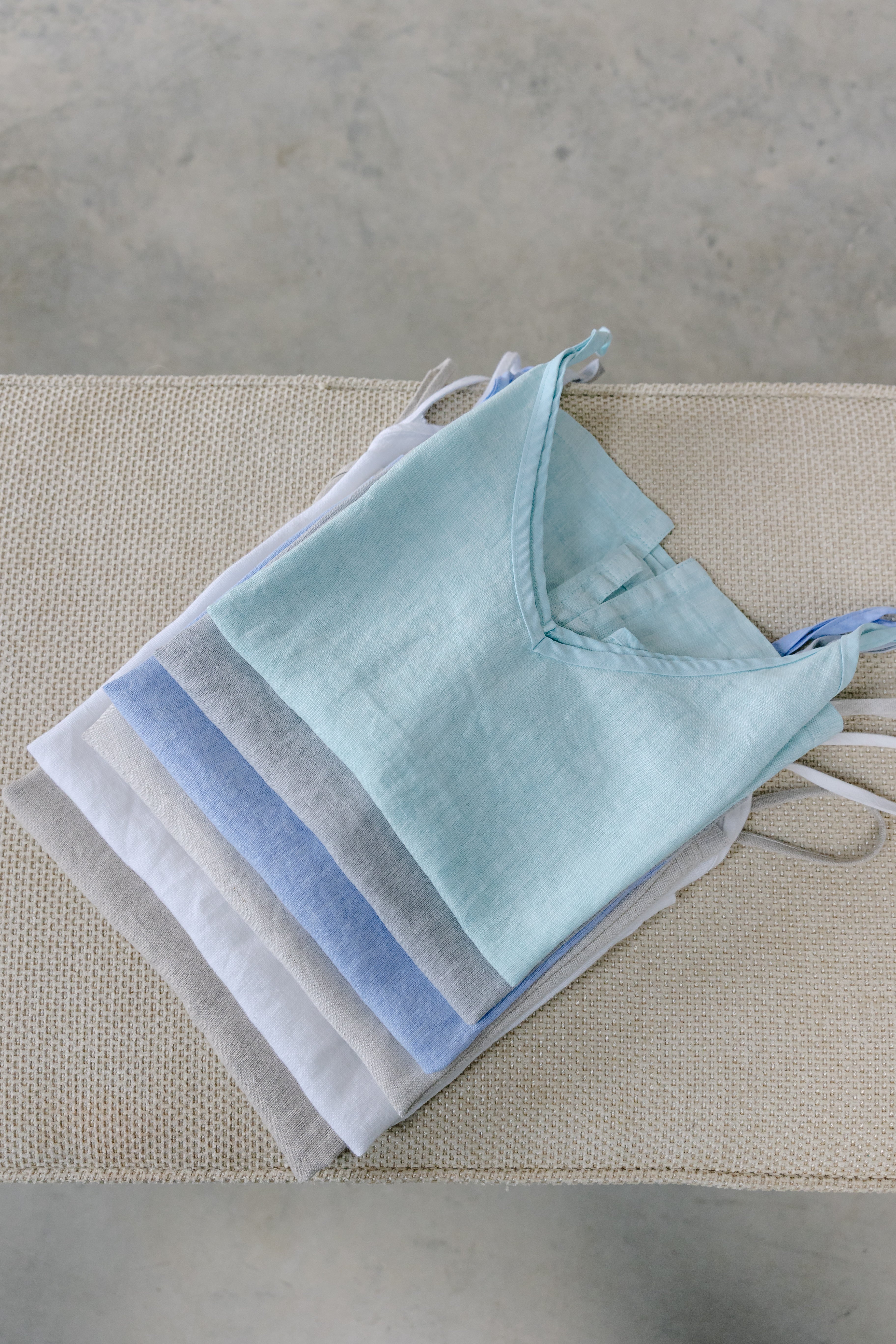 Linen camisoles – Silhouett Online
