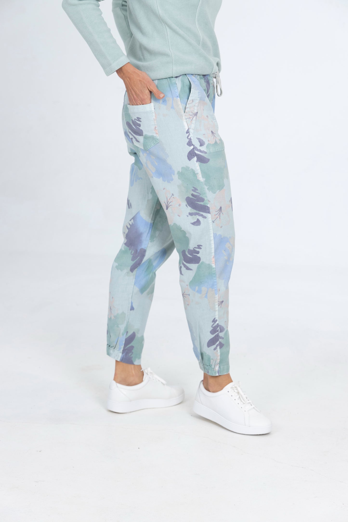 Nina Print Capri